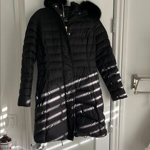 Gorski Women's Black Puffer  - Fox trim